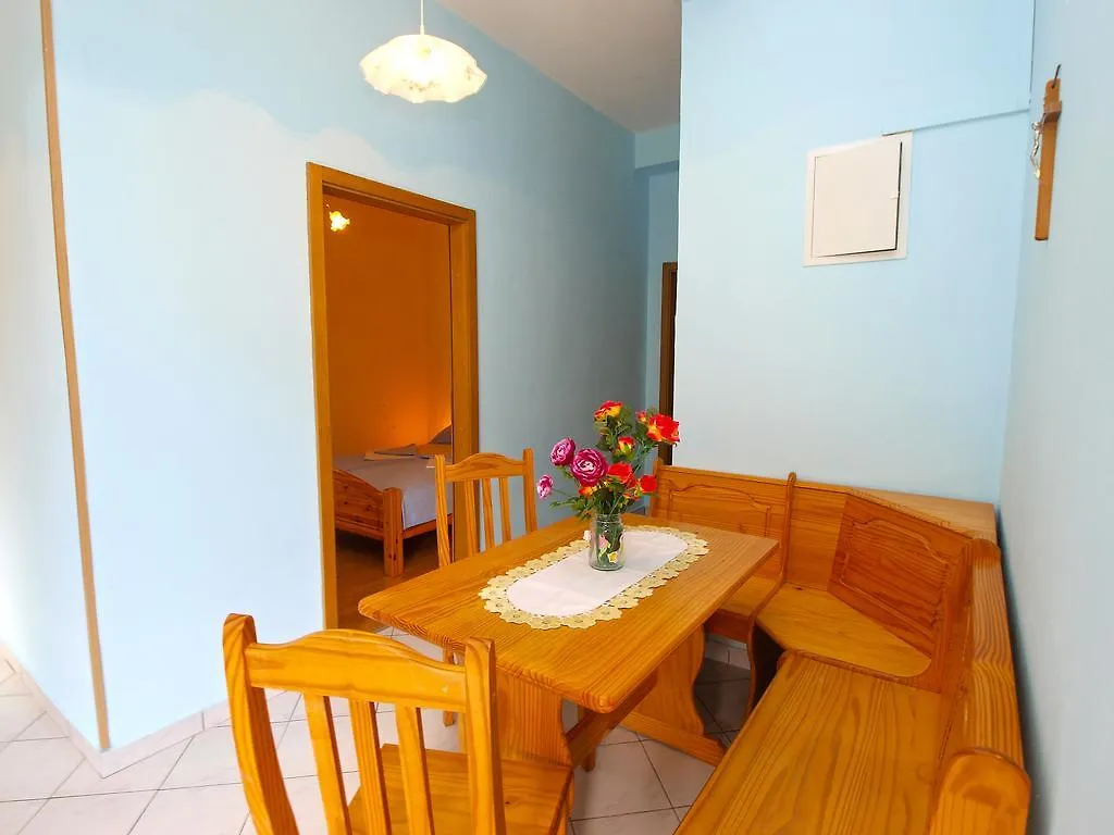 Apartments Joko 1160 Pula